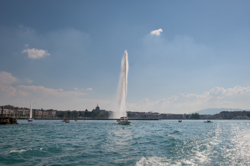 Geneva International and Panoramic Sightseeing Tour