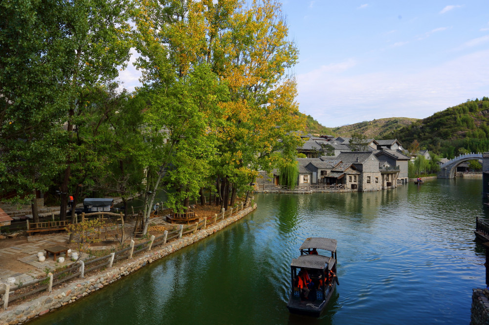 Private Transfer: Independent Tour to Gubei Water Town & Simatai Great Wall