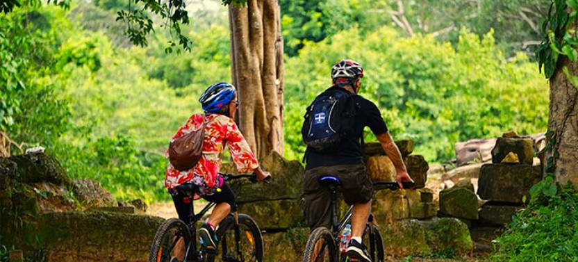 Angkor Jungle Biking Adventure Private Cycling Tour