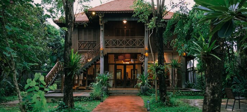 Private Cambodia Cooking Class & Floating Village Tour at Tonle Sap Lake