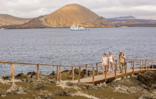 5 Day Western Galapagos Islands Cruise Aboard Yacht Isabela II