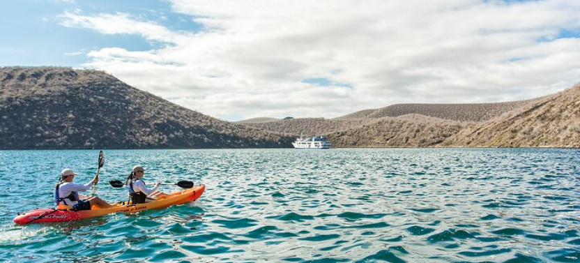 Yacht Isabela II Islands of Fire Adventure  (Thurs - Mon)