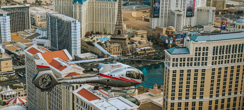 Neon & Nature Helicopter Tour of Las Vegas and Red Rock Canyon