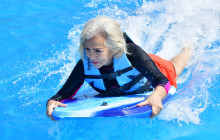 Dolphin Discovery7