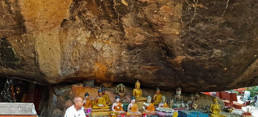 Private Cambodia 9 Days Adventure Tour: Cycling, Trekking, Boating