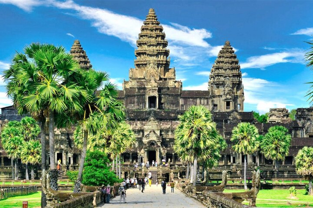 Private Cambodia 9 Days Adventure Tour