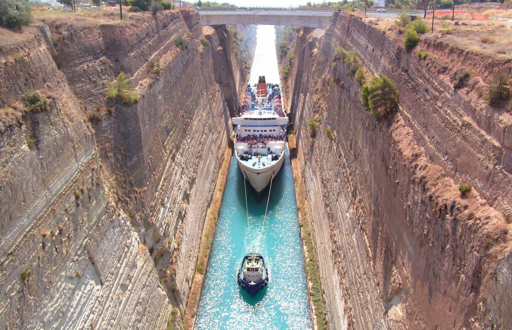 Private Corinth And Nemea Wine Tasting Tour in Minivan with Pickup