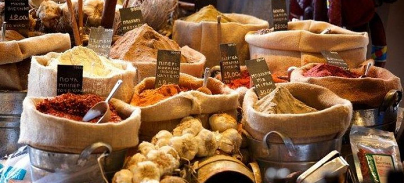 Athens Private Walking Tour: Acropolis, Plaka & Food Tastings