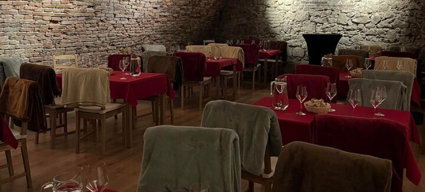 Audioguided Wine Tasting In The Dark! Taste 4 Slovak Wines in Bratislava