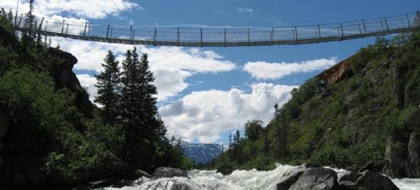 City Summit & Yukon Suspension Bridge
