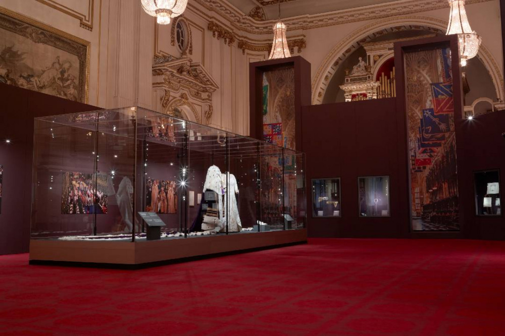 Royal London Tour Including Buckingham Palace & Changing Of The Guard