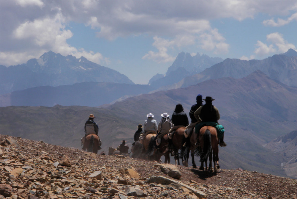 Full Day Horseback Riding In Mendoza