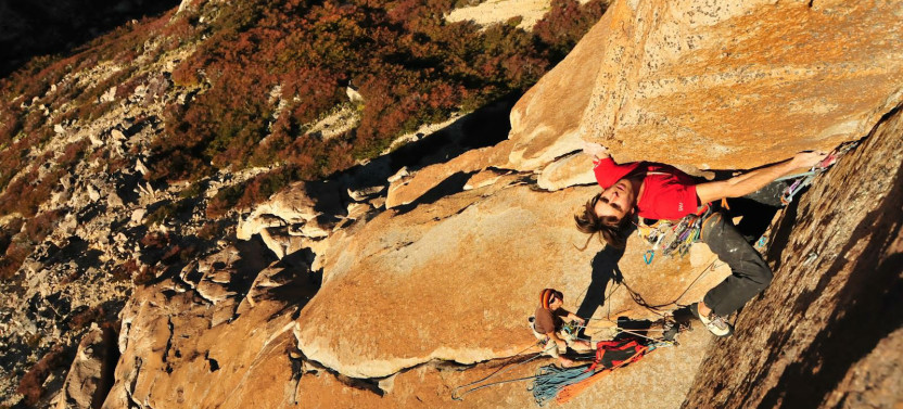 Full Day Multiptich Rock Climbing In Arenales