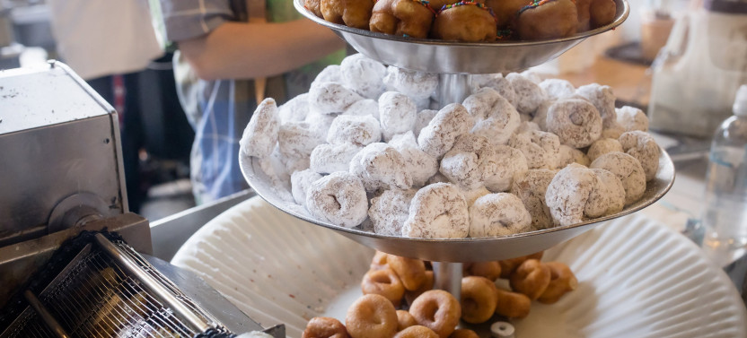 Small Group Coffee Crawl & VIP Market Morning Tour