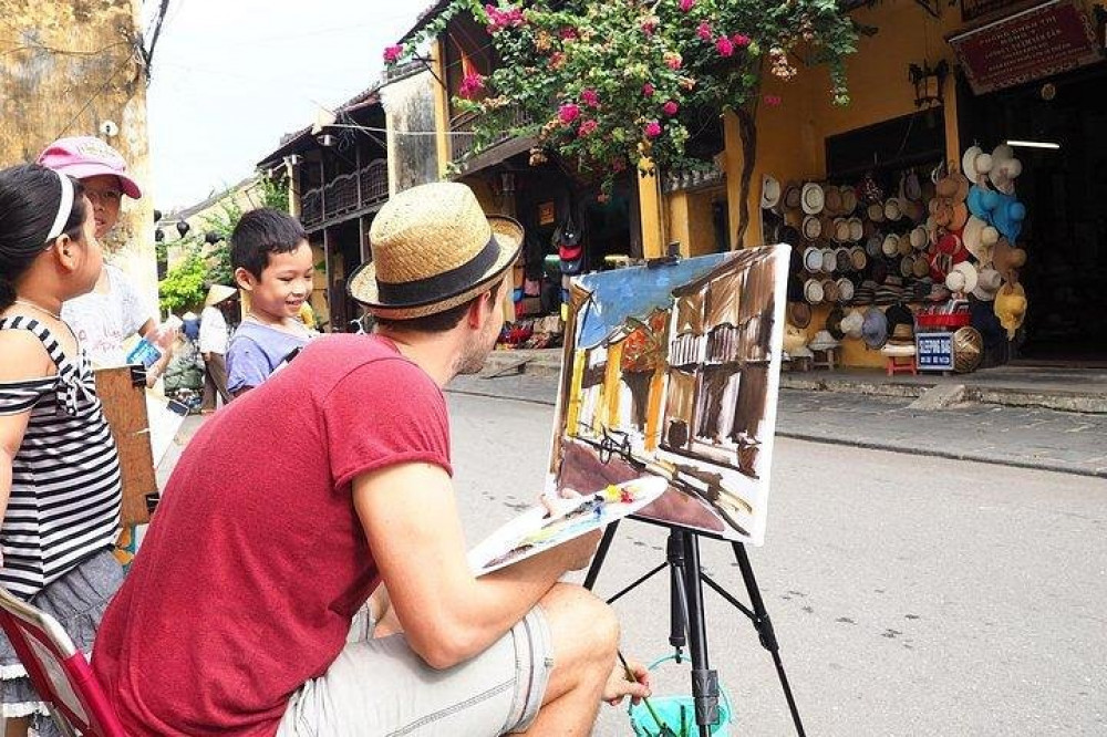 Half-Day Heritage Art Tour From Hoi An City with Painting Class