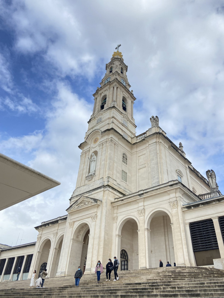 Fátima & Via Crucis Tour