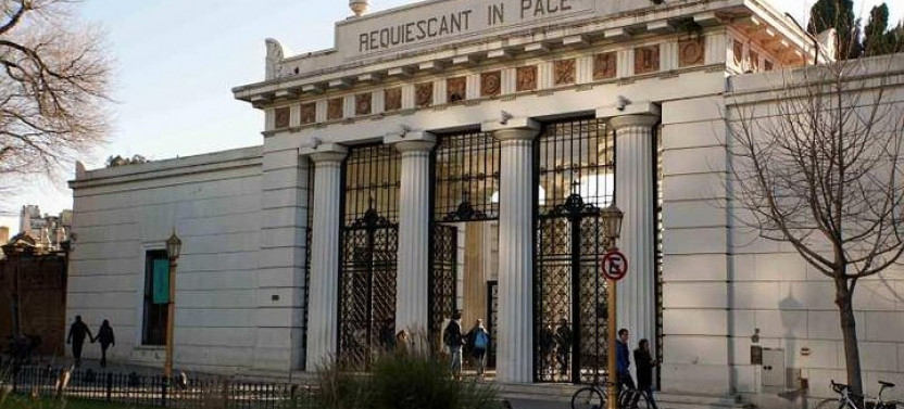 Private Evita and Peronism Historical Tour in Buenos Aires