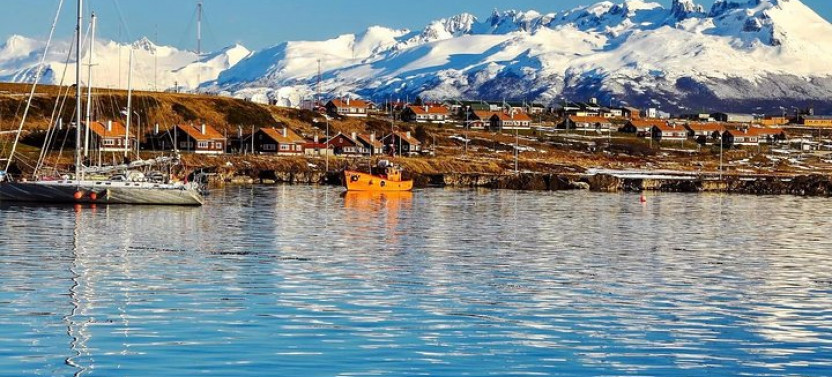 3-Days & 2 Nights Discovery Ushuaia Tour with Airfare from Buenos Aires