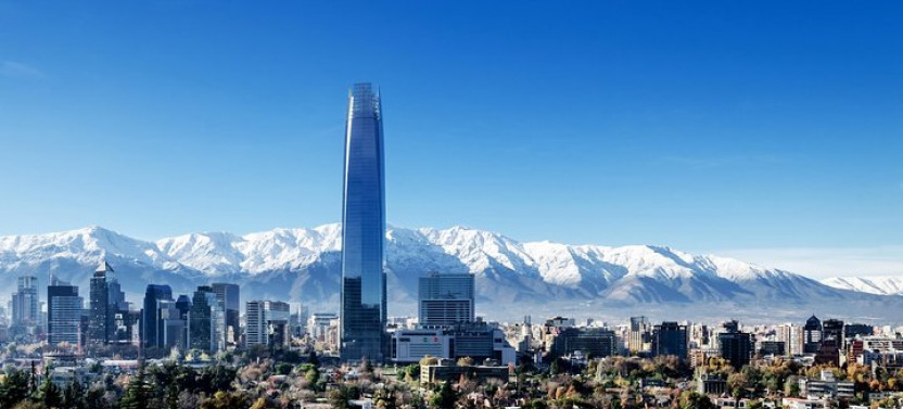 Private Full Day City Tour of Santiago with Wine Experience