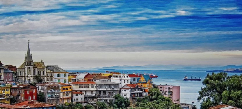 Small-Group Tour to Viña del Mar and Valparaiso from Santiago
