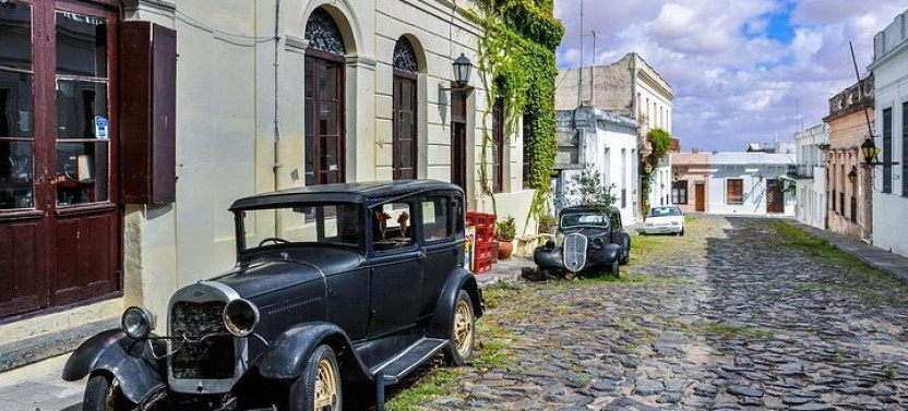 2 Day and 1 Night Experience in Colonia