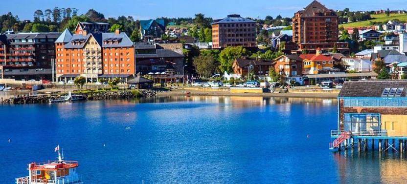 Premium Full day Tour to Osorno Volcano and Petrohue in Puerto Varas