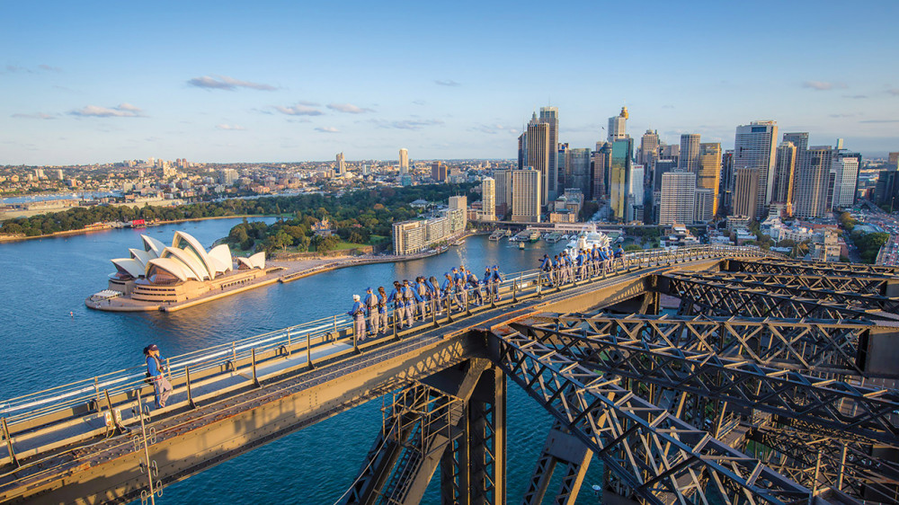 BridgeClimb Sydney Summit by Day at 09:45