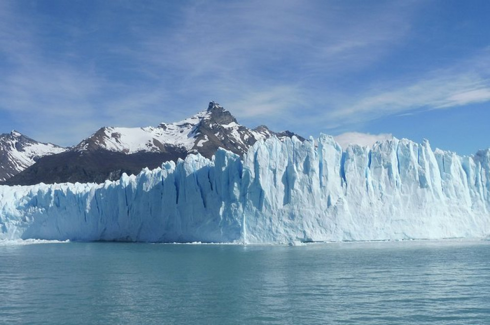 Full Day Tour to Perito Moreno Glacier with Navigation