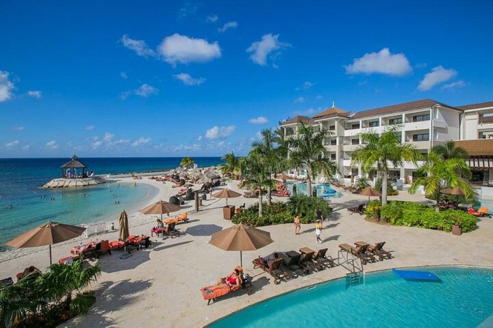 Private Airport Transfer To Secrets Resort Montego Bay