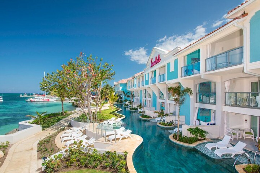 Private Airport Transfer To Sandals Montego Bay Resort