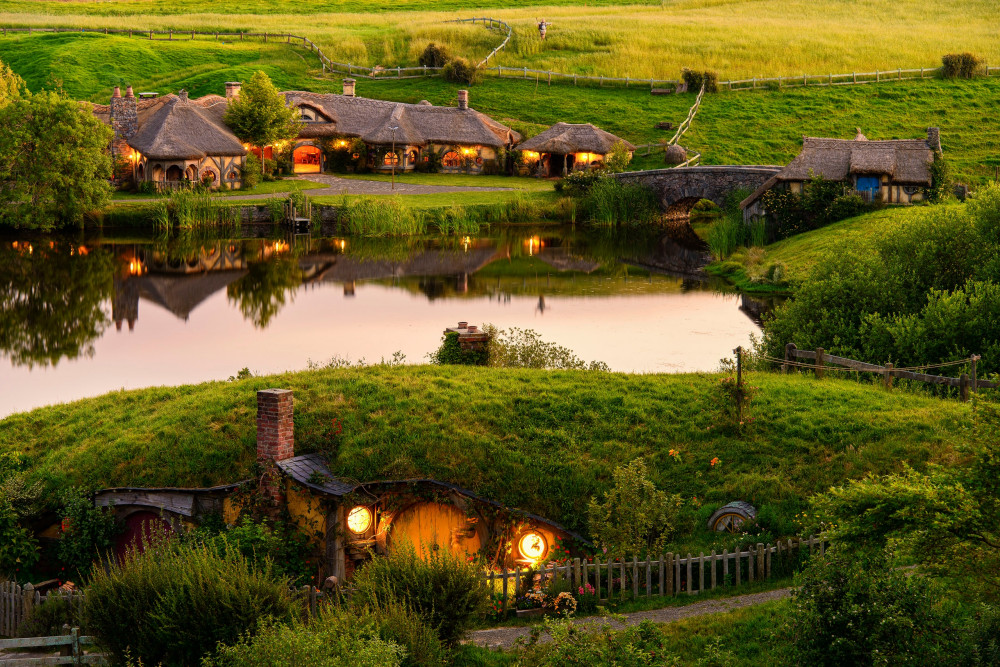 Private Hobbiton Transfer (Private Transport w/ Group Tour)