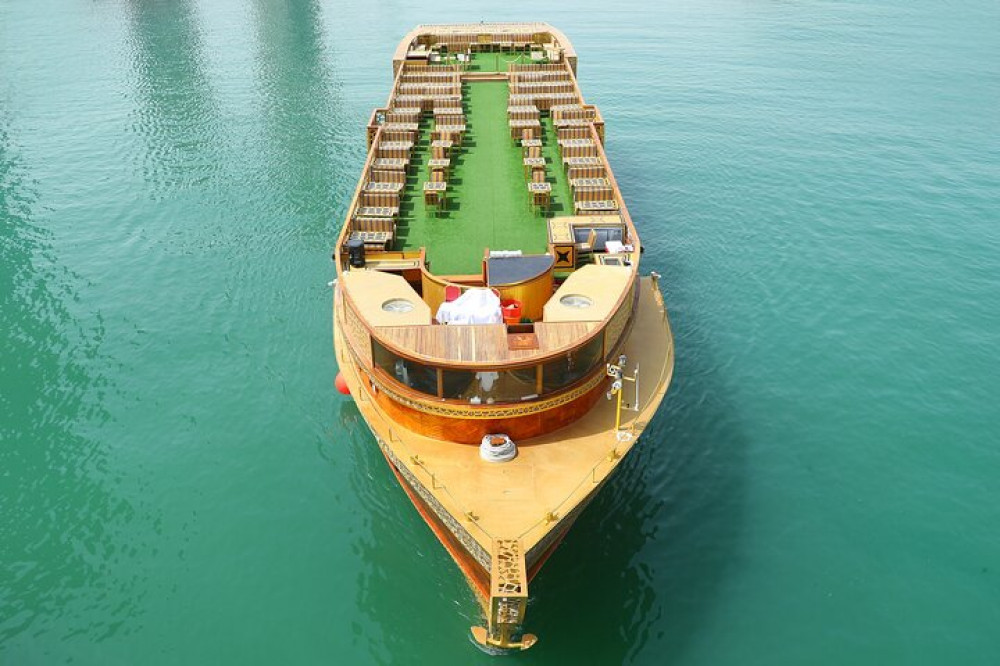 Dhow Cruise Tour With Dinner In Dubai