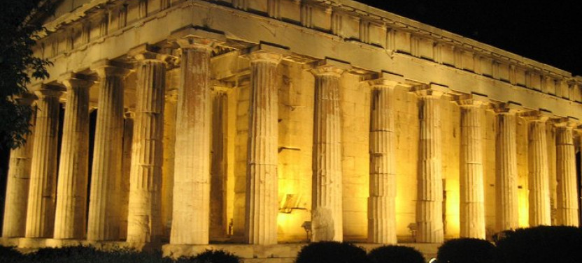 Athens at Night Small-Group Walking Tour With Dinner