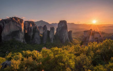 Delphi And Meteora 2 Day Small Group Tour From Athens - Athens