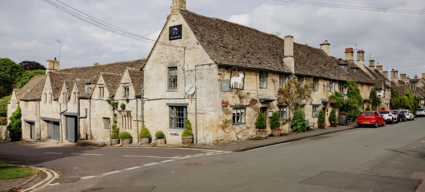 Small Group Tour - Oxford, Cotswolds & Country Pub Lunch