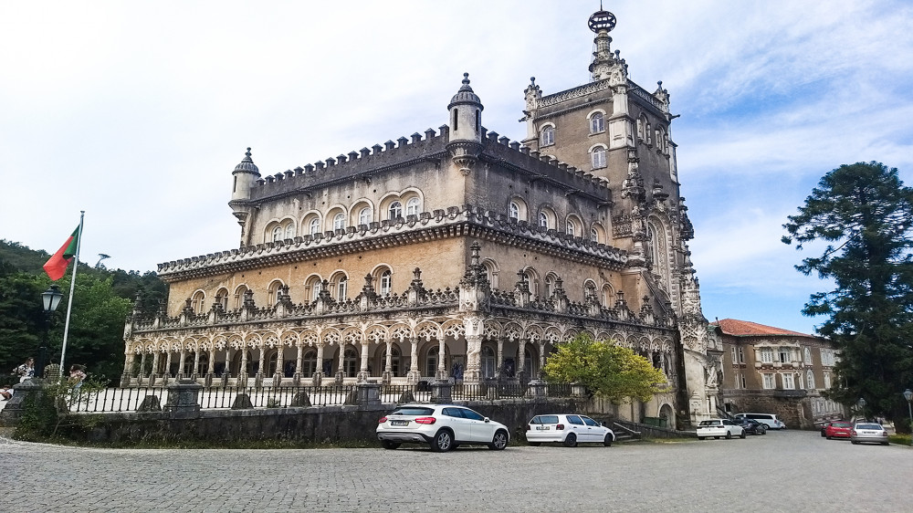 Bussaco Palace And The University Of Coimbra Private Tour