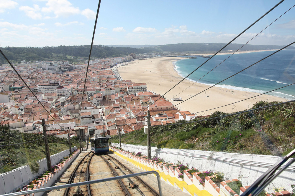 Private Tour To Nazaré & Alcobaça + Giant Waves & A Monastery