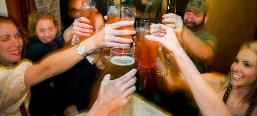 Combo Cocktail and Food History Tour of New Orleans (21+)