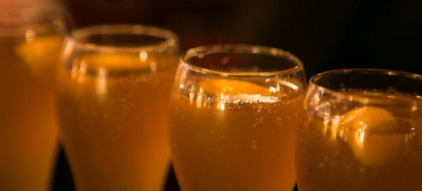 Combo Cocktail and Food History Tour of New Orleans (21+)
