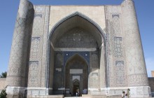 Bibi-khanym Mosque