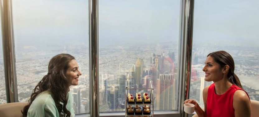 Burj Khalifa The Lounge - Levels 154, 153, 152 with Transfers