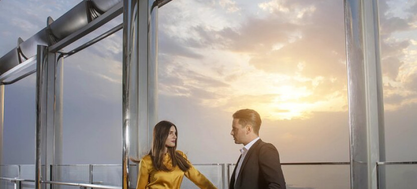 Burj Khalifa The Lounge - Levels 154, 153, 152 with Transfers