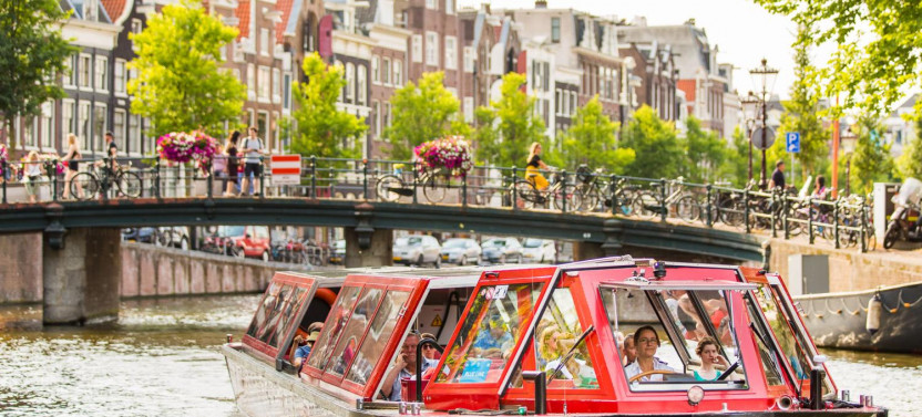 City Sightseeing Amsterdam Hop on Hop off Boat - 48 hrs