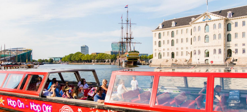 City Sightseeing Amsterdam Hop on Hop off Boat - 48 hrs