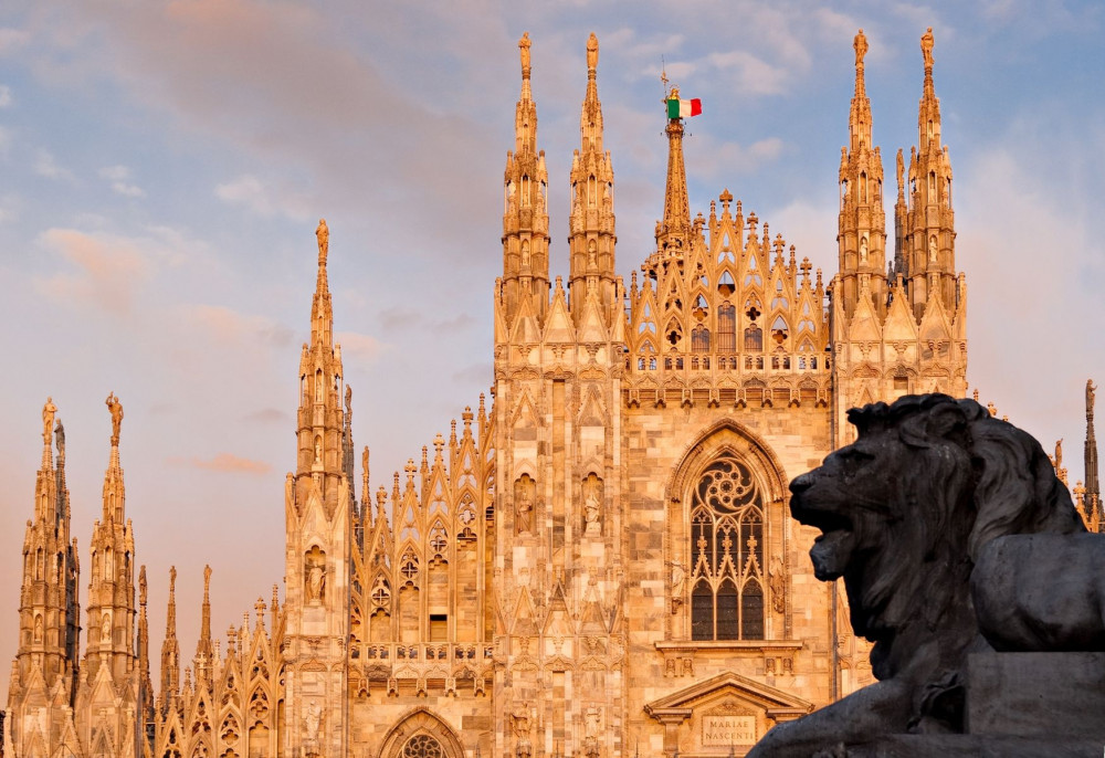 Duomo Sky Walk - Milan Duomo Terraces Guided Tour