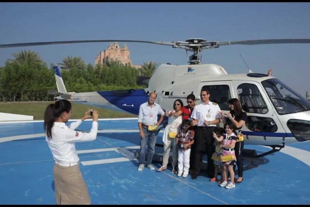 Helicopter Ride Of Dubai (17 Mins)