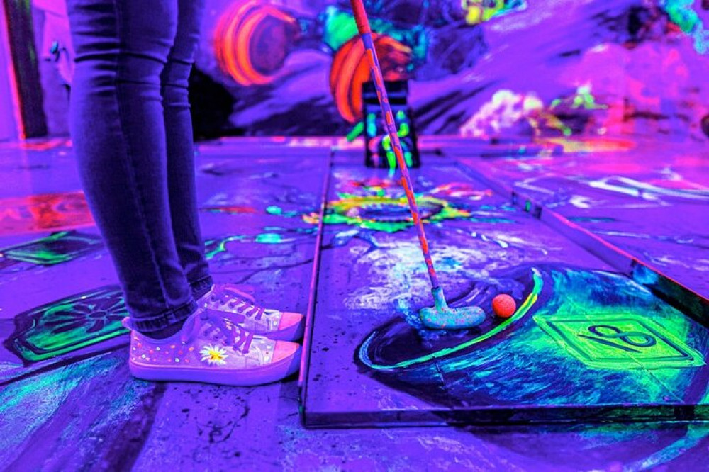 3D Blacklight Minigolf Dubai