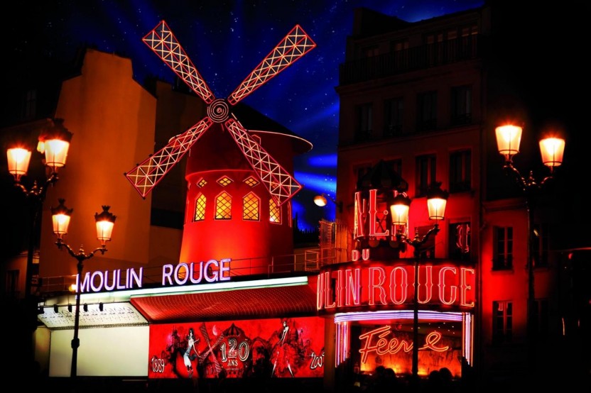 Dinner at Eiffel Tower, Seine River Cruise + Moulin Rouge Show