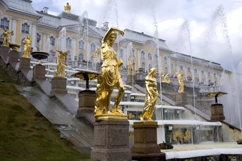 Versailles + Trianon + Grand Canal + Skip The Line