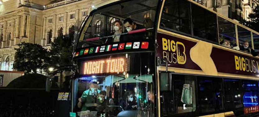 Big Bus Vienna Live Guided Night Tour